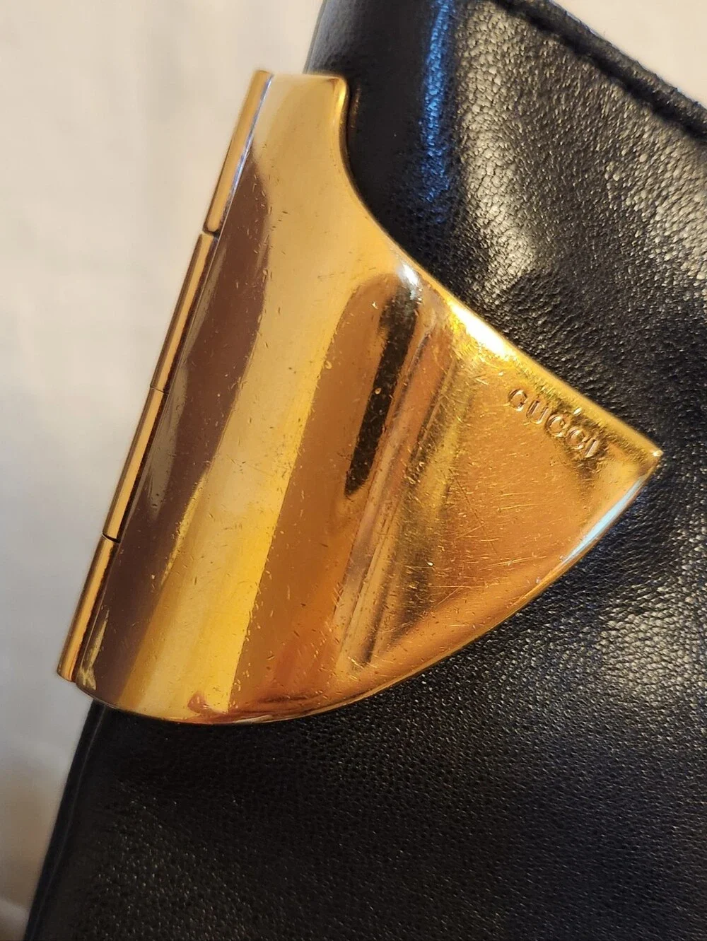 Gucci 1970 Black Leather Shoulder Bag - Picture 12 of 13